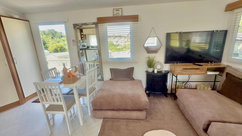Hoburne Devon Bay Holiday Home, Paignton photo 2