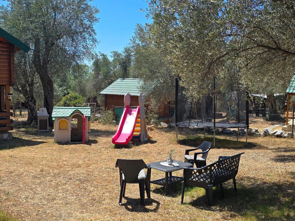 Olive & sea, Luxury two bedrooms cabin for 8 - 5