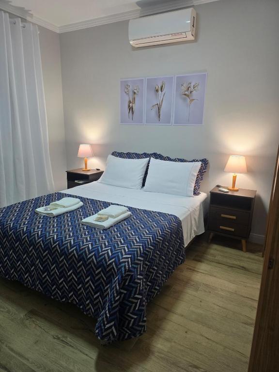 Coraçâo do Embaré, Santos