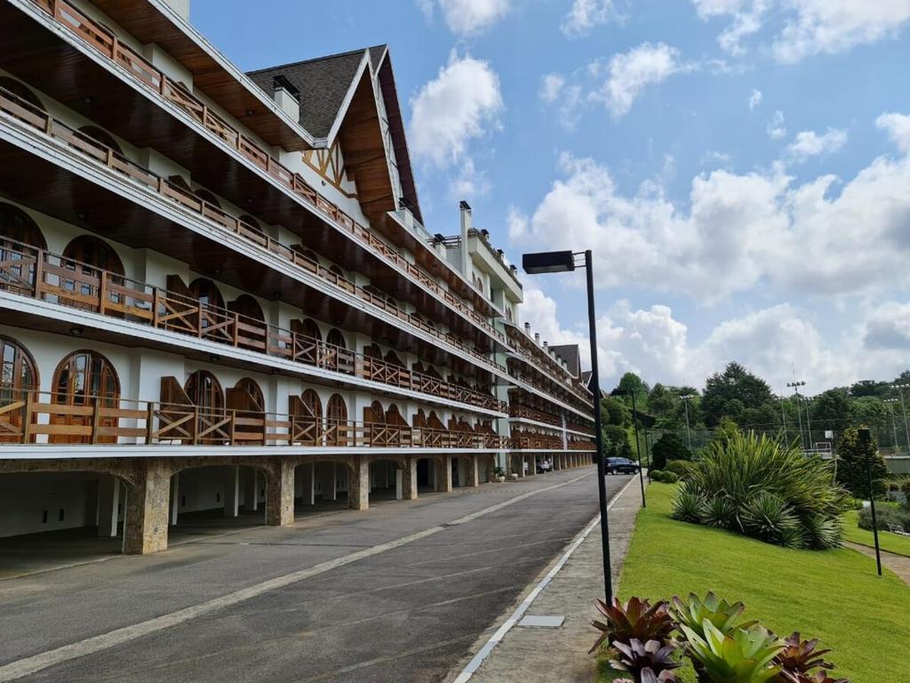 Quatre 410 · Q410 - Lareira , piscina e sossego na montanha, Campos do Jordão