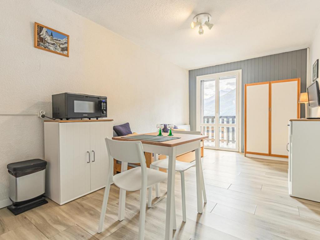 Studio 21m² avec balcon à Aussois, proche remontées mécaniques - 2
