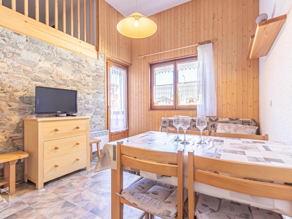 Appartement 2 pièces avec terrasse et WIFI, proche base de loisirs, pour 4 pers. - 1