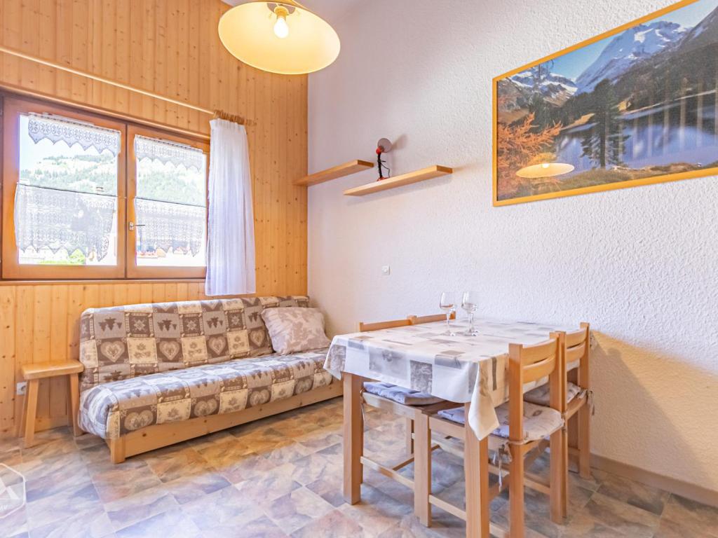 Appartement 2 pièces avec terrasse et WIFI, proche base de loisirs, pour 4 pers. - 4