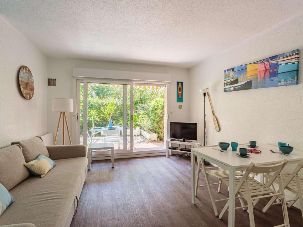 Charmant studio avec terrasse et parking à Biarritz - FR-1-3-629 - 2