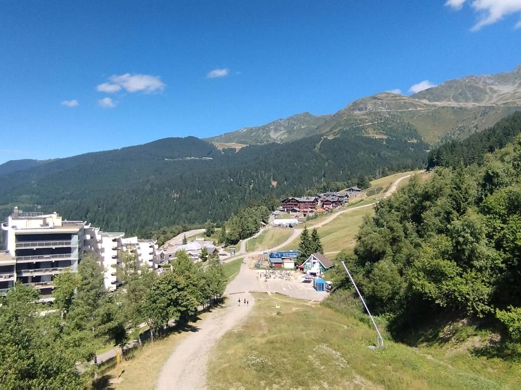 Studio pieds des pistes, 5 couchages, TV et ascenseur - 5