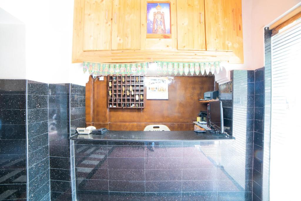 フロント・ロビー