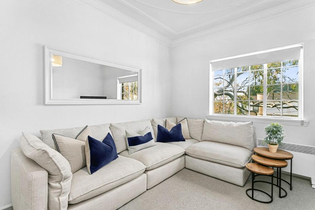 Neutral Bay nest - Heritage charm x modern comfort - HAR10, Sydney