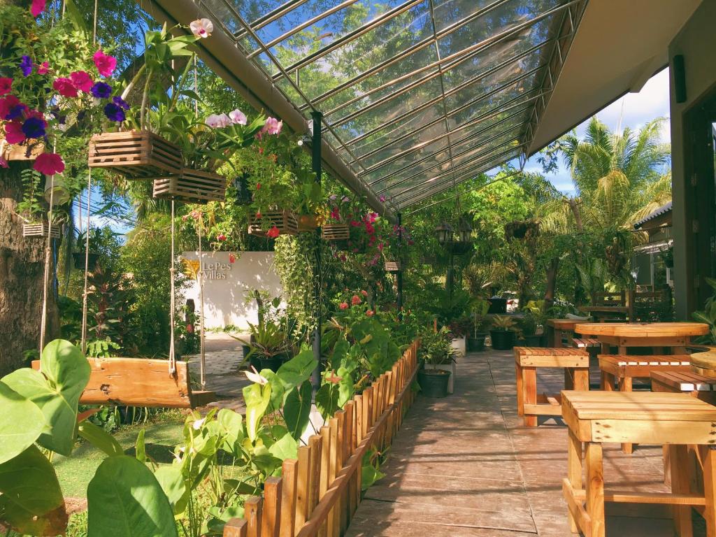Restaurant, Le Pes Villas in Nakhon Si Thammarat