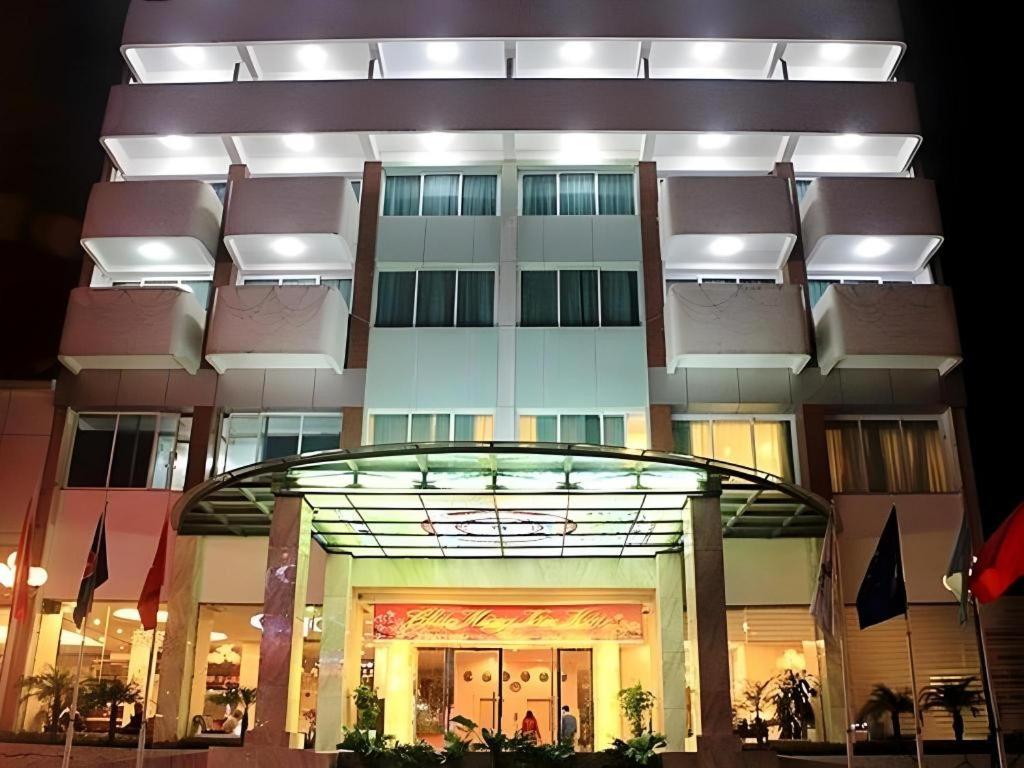 Huu Nghi Hotel, Hai Phong