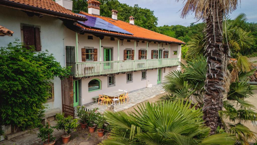 House Dorče, Kojsko