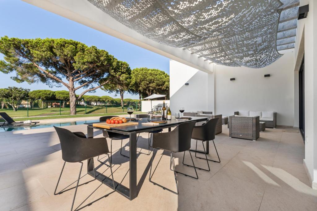 Villa Paradisus Golf & Wellnes - 3