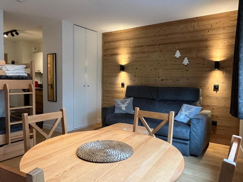 Alpe d'Huez Houses - Chez Camille - Studio neuf - 5