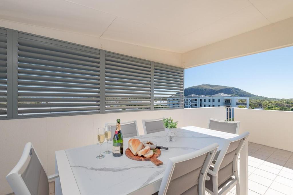 Seaside Serenity Awaits!, Marcoola