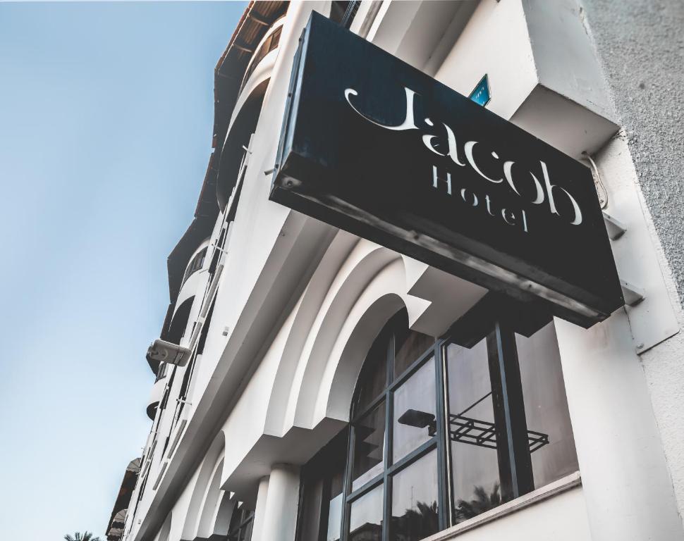 Jacob Tiberias, Tiberias