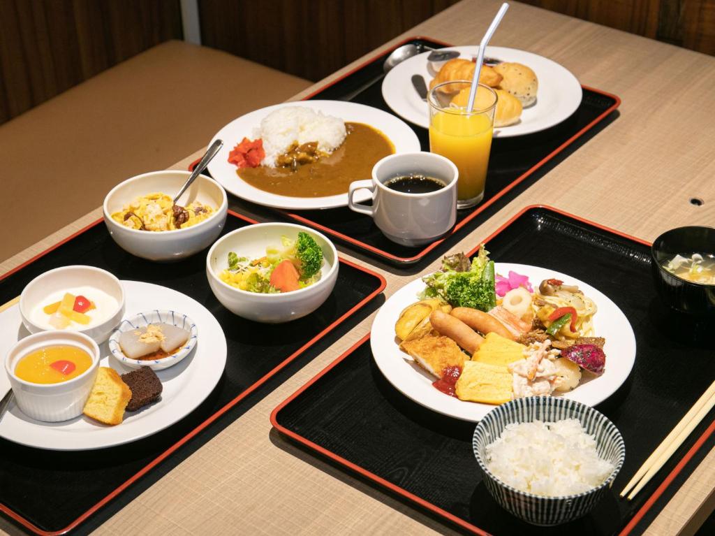 餐飲服務