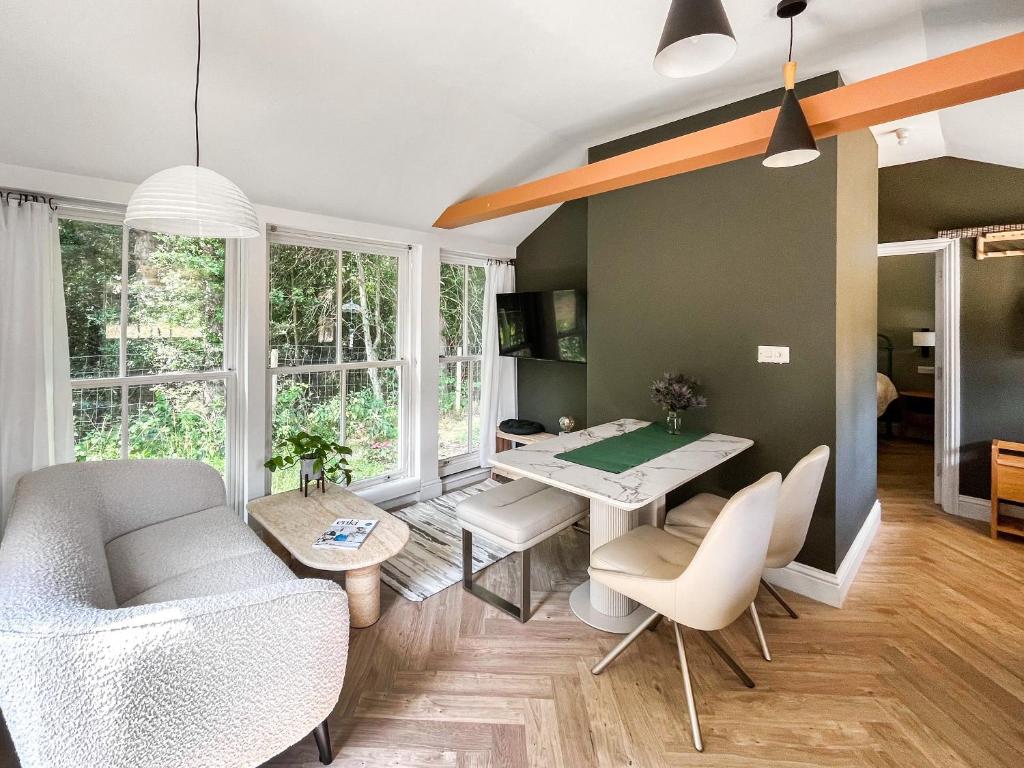 The Pavillion, Dorking