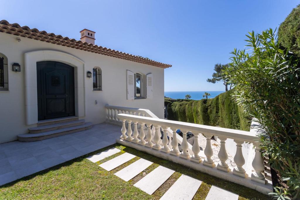 REF 1223 - Cannes - Villa for rent - 4