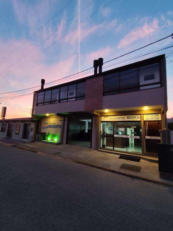 Pousada Bronzatto, Garopaba