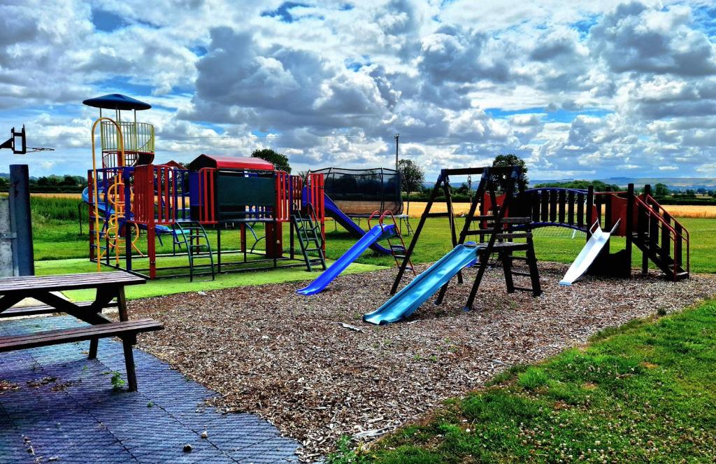 Boundcliffe Farm, Allerston photo 7