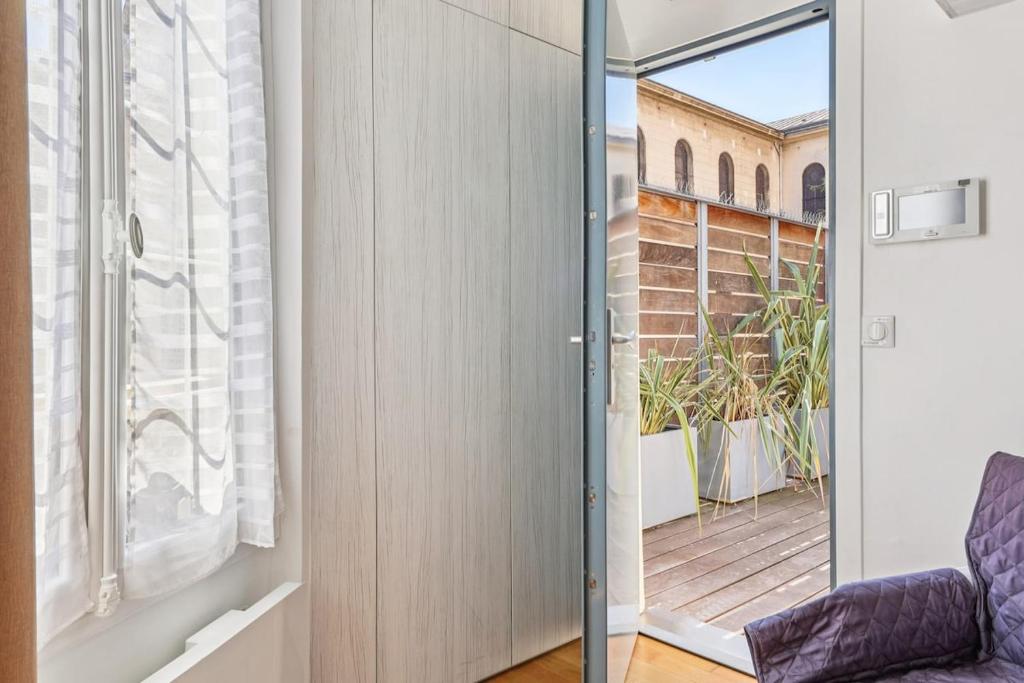 Cozy studio & private terrace - 3