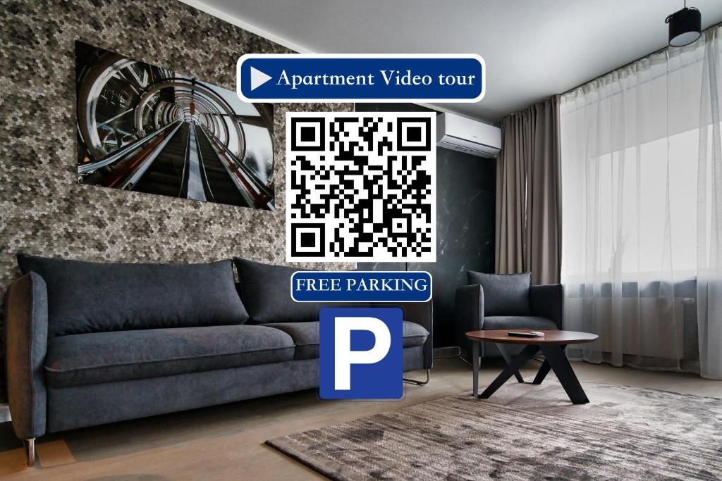 Scan QR code for apartment video tour - free parking, gym access, air conditioning, kitchen and more in central Riga, Riga