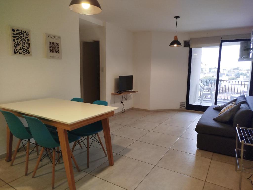 Moderno Depto Cerca del Panal y Clínicas Barrio General Paz - 4