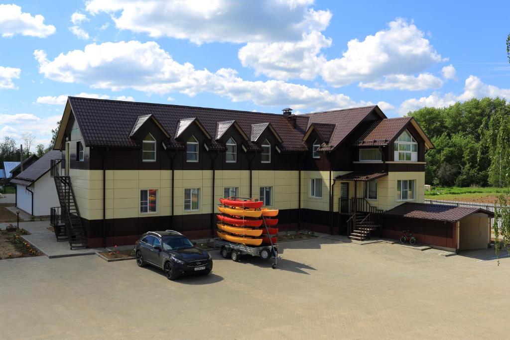 Razdolie Liubiatino — Hotel in Lyubyatino (Tverskaya)