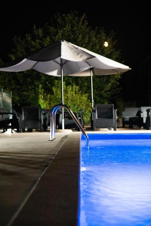 Blue Escape, Danilovgrad