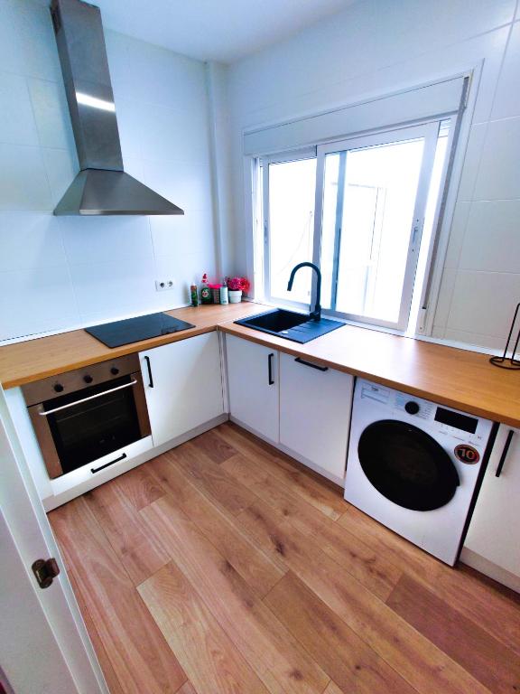 Monkeys Apartments Triana Suite Castilla - 4
