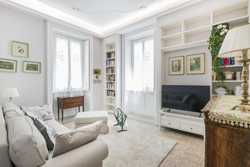 Easylife - Elegante con terrazzo in Cinque Giornate, Milán