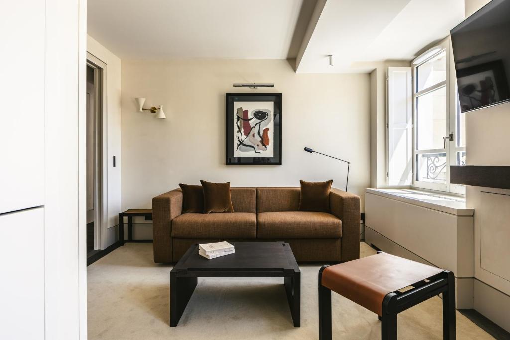Mondovi Luxury Suites - 2