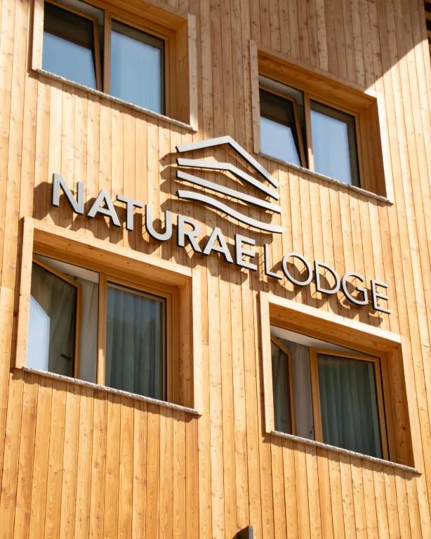 Naturae Lodge Wellness & Spa, hotel v mestu Alleghe