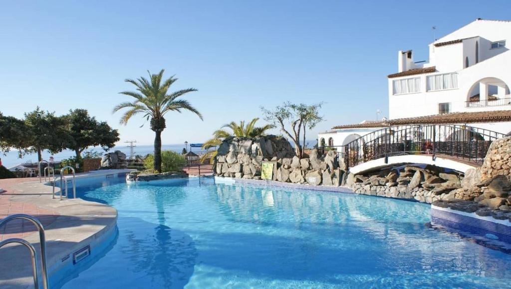 Villa Las violetas with 2 communal pools - 5