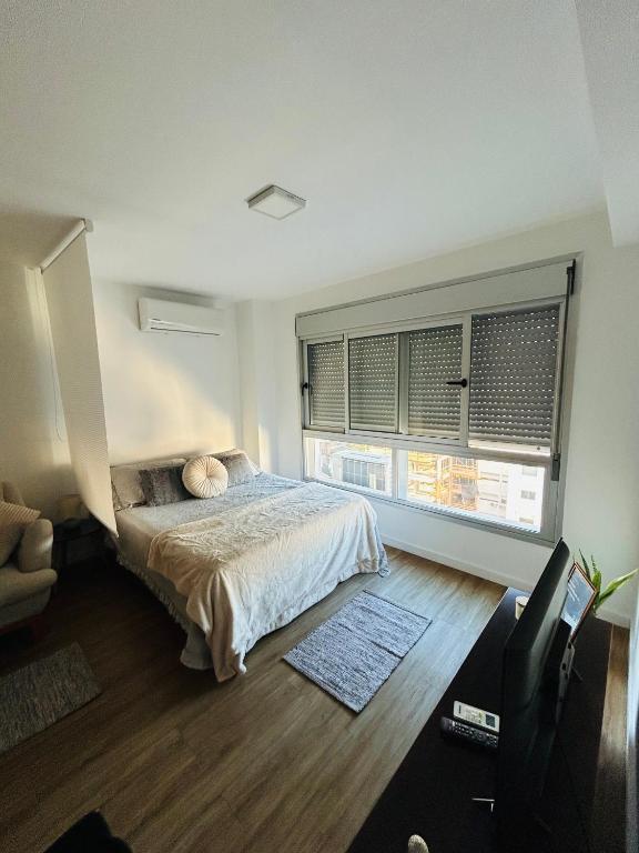 Hermoso monoambiente en Punta Carretas piso 9 - 2