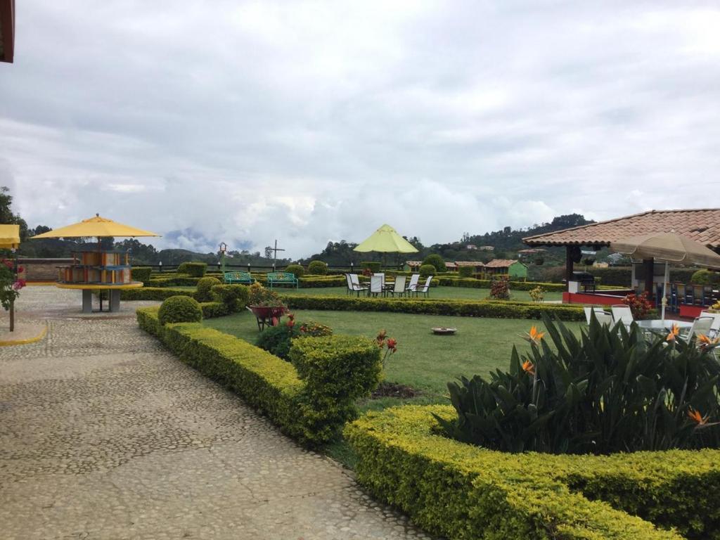 Espectacular finca en jerico con jacuzzi - 5