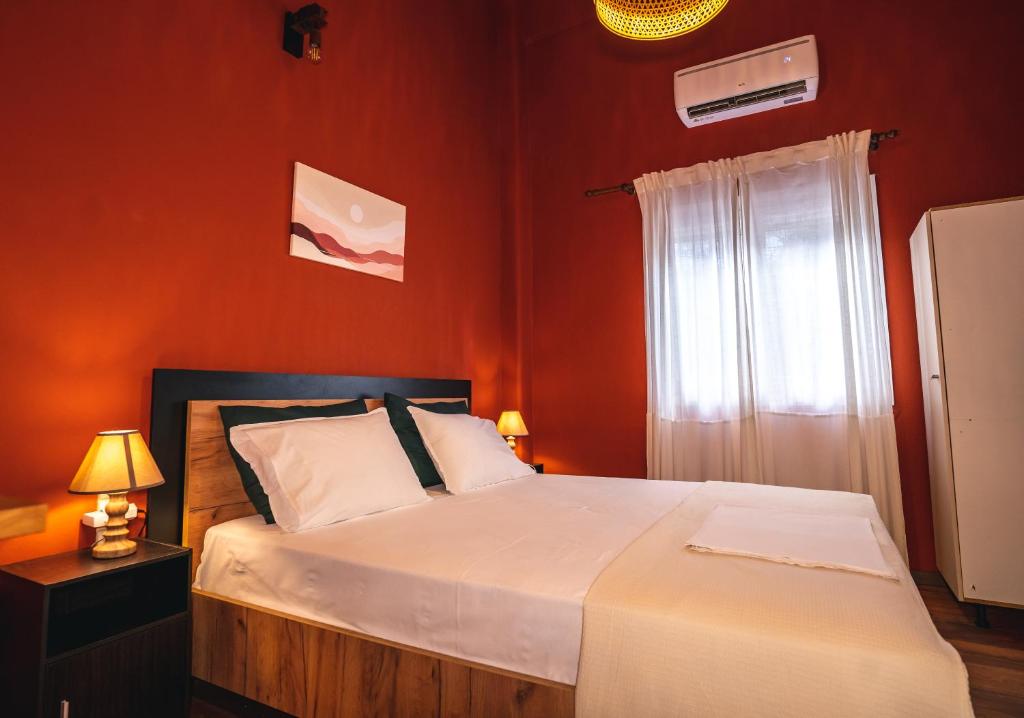 The cozy nest, Patra