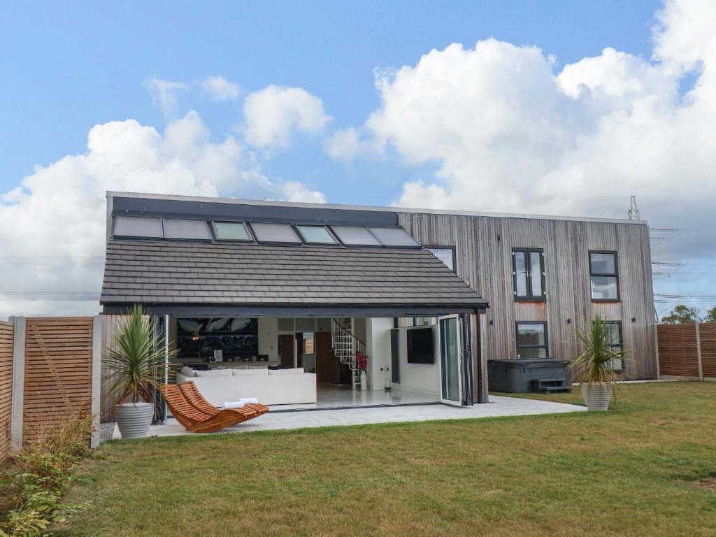 Meadow View, Beverley