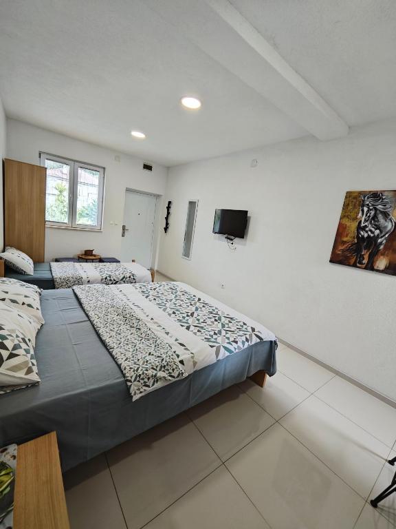 Apartments Three Ohrid, Ochrid