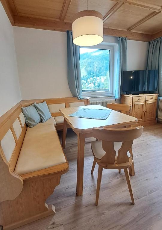 Apartment Gastein 2 - 4
