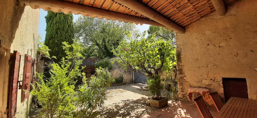 Maison de famille traditionnelle provençale - 3