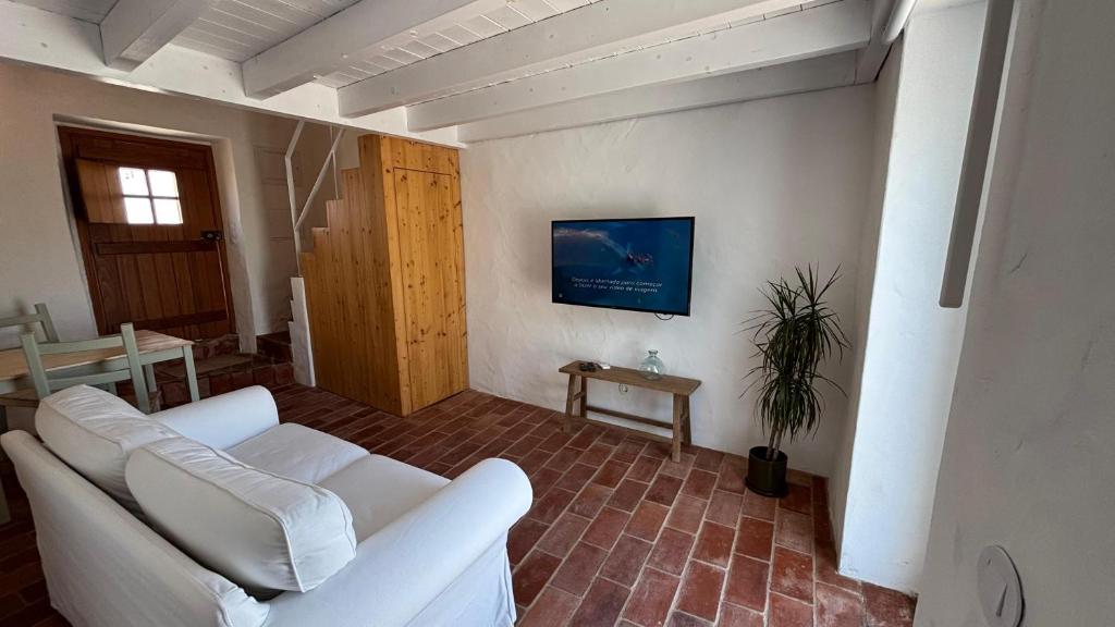 Laranjeira 1 by AlmaAlgarvia, Santa Bárbara de Nexe