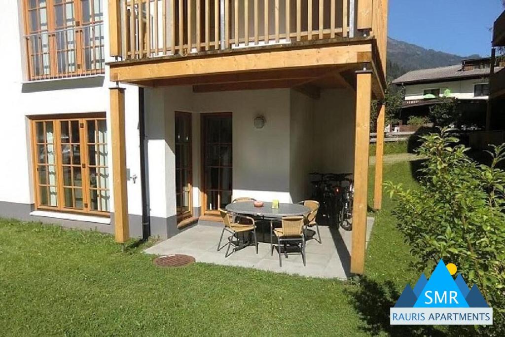 Manuela 9 by SMR Rauris Apartments - close to Spa and Gondola, Rauris