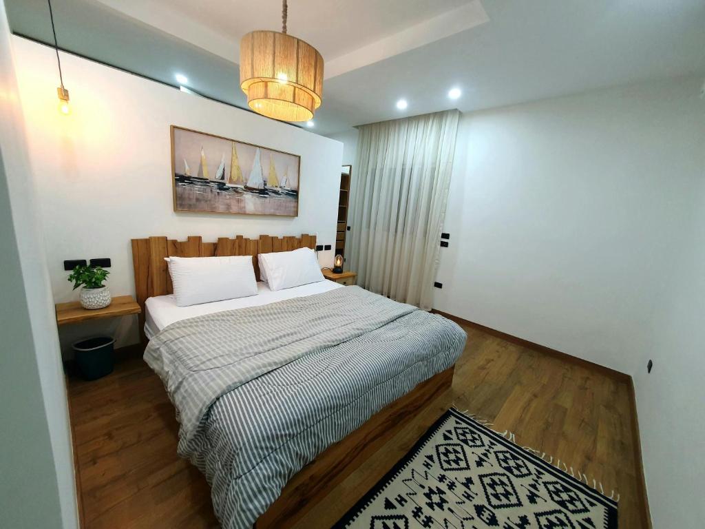 Artistic-Boho 3BR Apt in New Cairo By Kemetland, Káhira