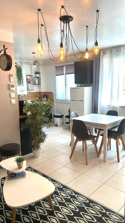 FLCbm - Beach 50 m - Air conditioning - Parking - 2 Bedrooms - 2