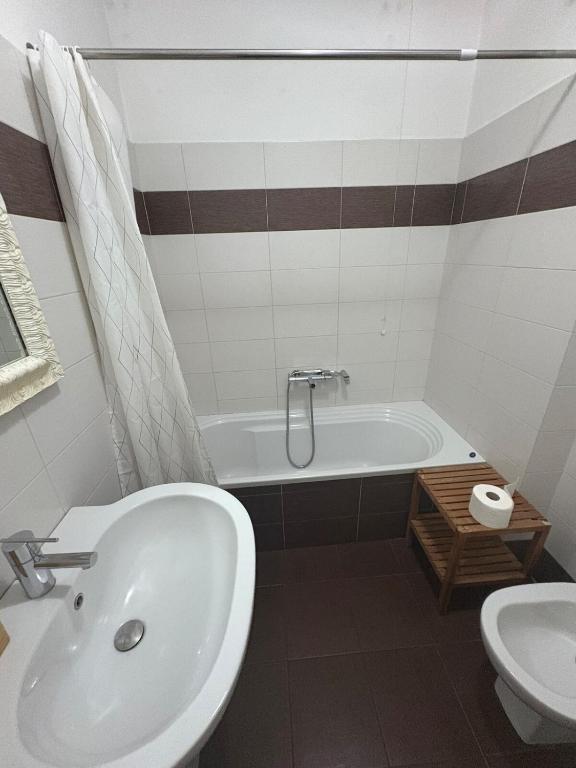 Luxury & Comfort in the Heart of the City, Home Certosa Stay - 2