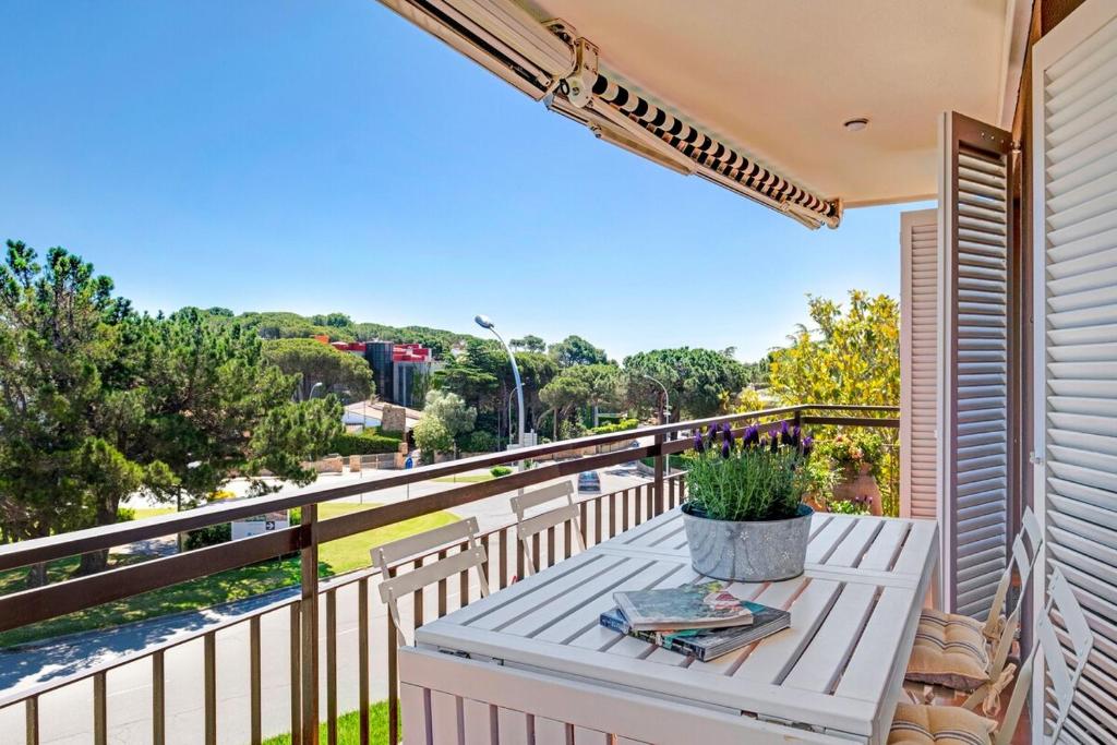 Apartment in Calella de Palafrugell with a pool and parking - 2