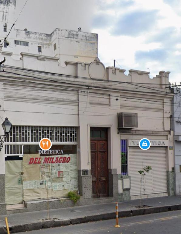 Casa en el Corazon de Salta Capital a 1 cuadra de la Plaza 9 de Julio - 2