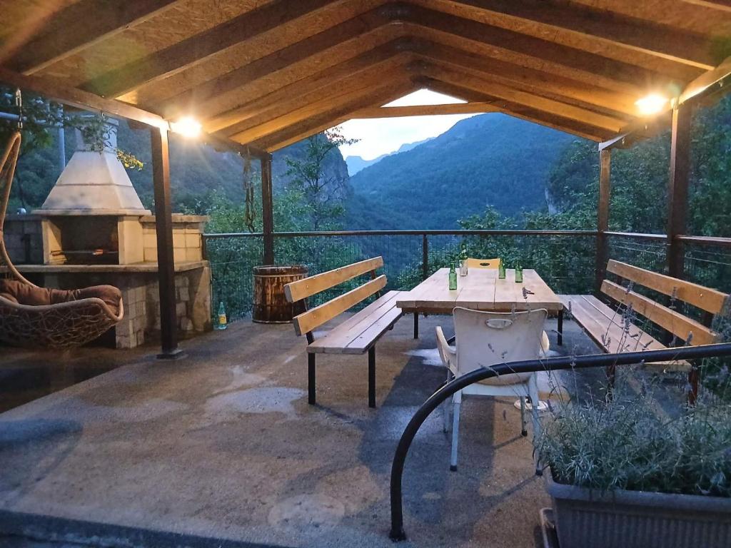 Ljuta Village - 2