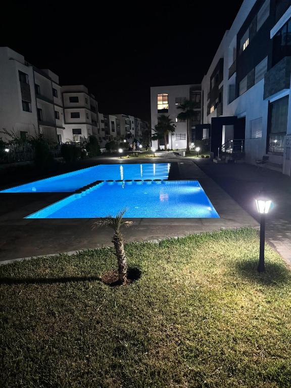 Appartement familial vue piscine, Temara