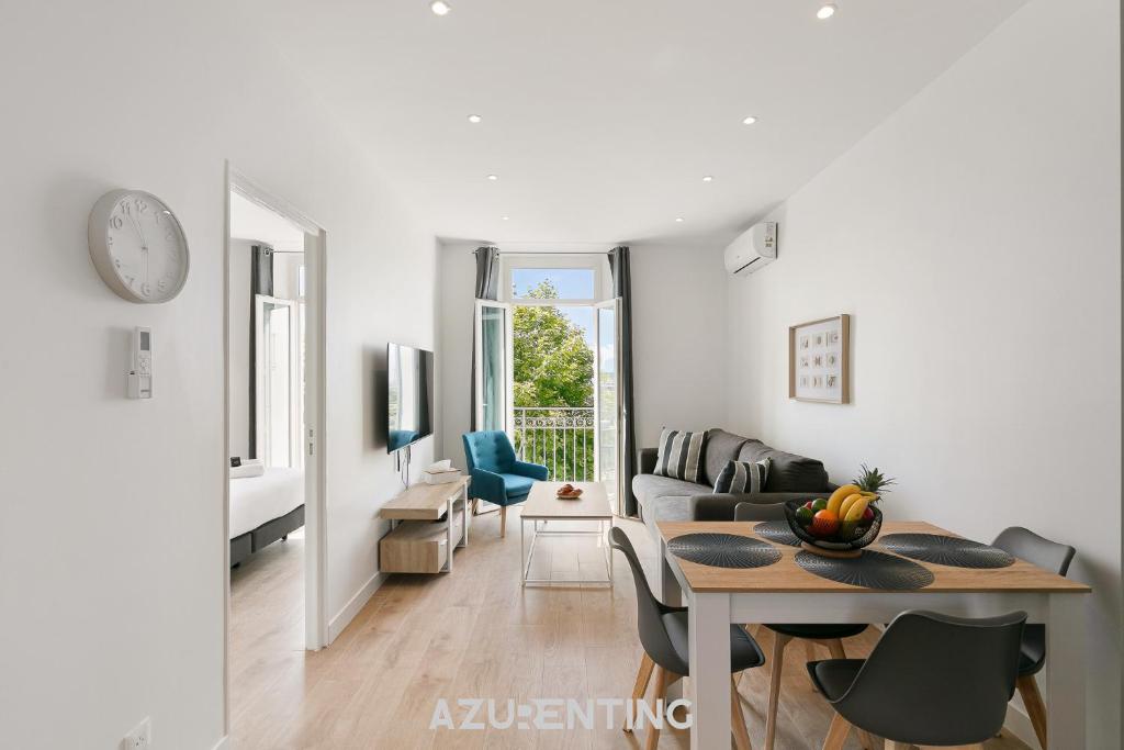 Azurenting - harbor views - beautiful stay 2, Vallauris